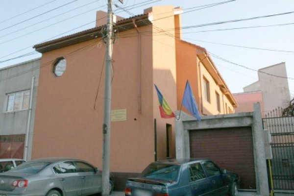 Manevre între primar şi fiică: i-a închiriat un teren pentru ca ea să obţină fonduri europene